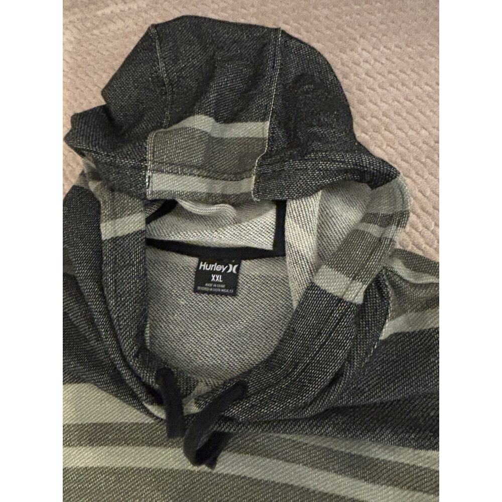 Hurley Men's Gray Striped Knit Pullover Hoodie, Drawstring, Logo Pockets 2XL - Picture 2 of 3